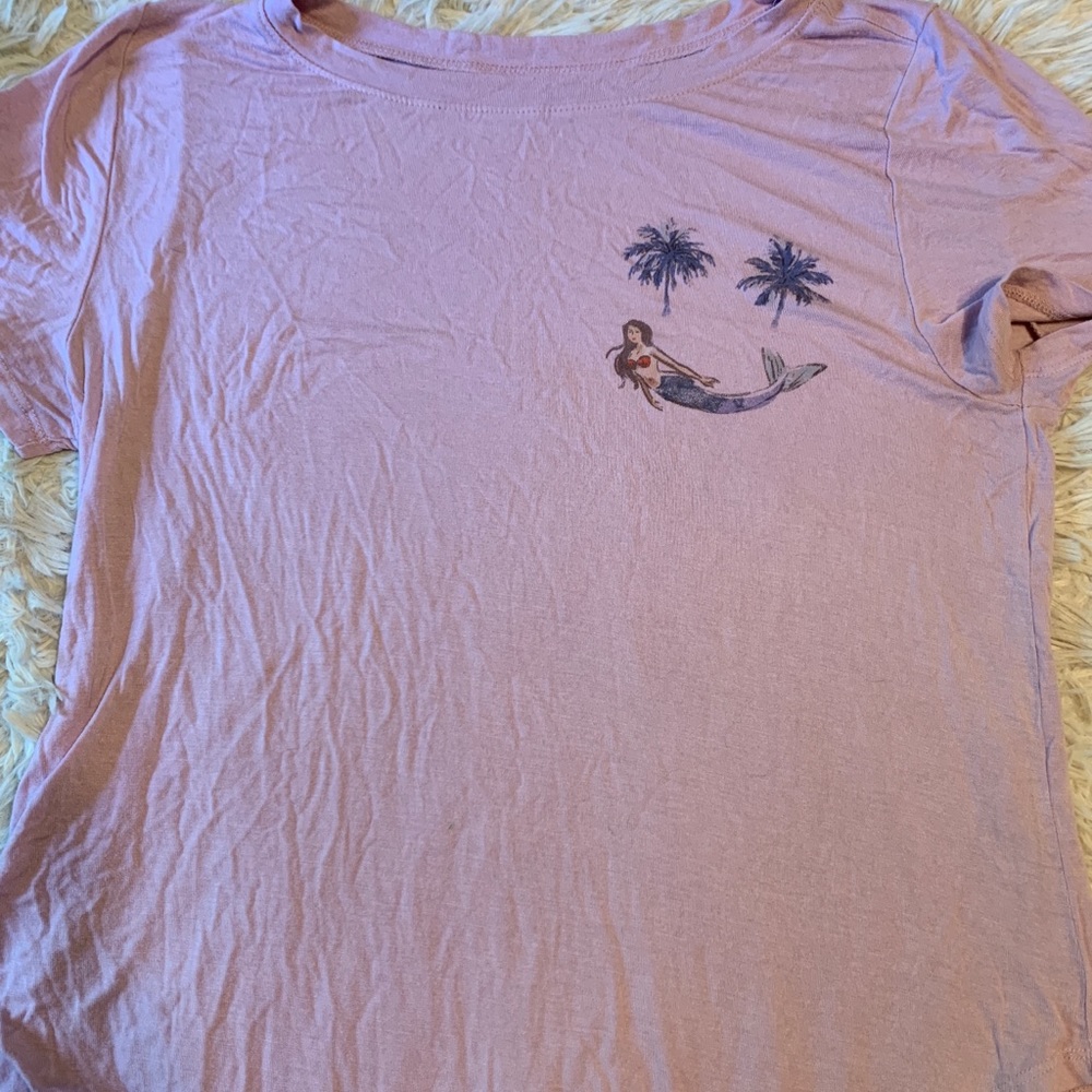 Hollister Short Sleeved Mermaid T-Shirt
